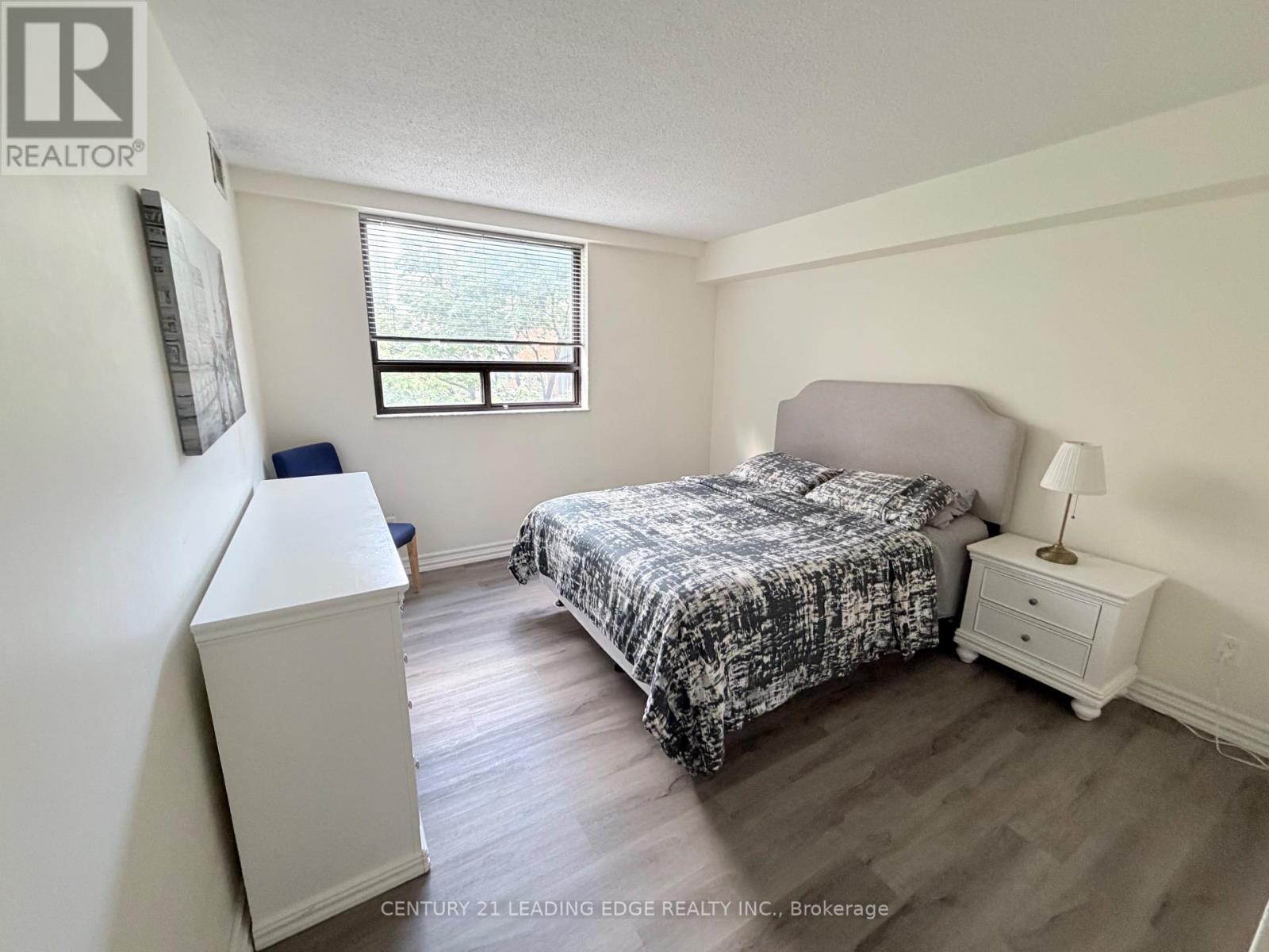 463 - 49 Mccaul Street, Toronto (Kensington-Chinatown), Ontario  M5T 2W7 - Photo 6 - C13705154