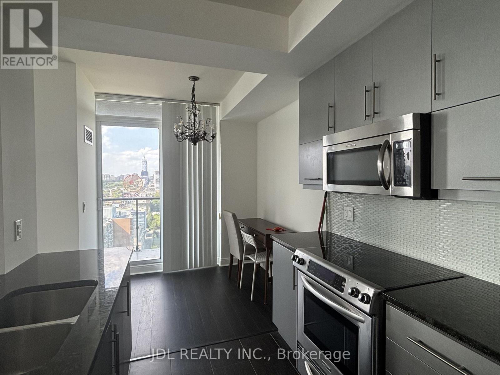2202 - 825 Church Street, Toronto (Rosedale-Moore Park), Ontario  M4W 3Z4 - Photo 10 - C13705160