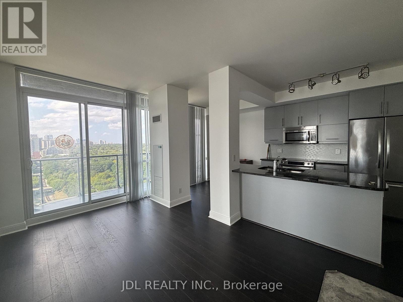 2202 - 825 Church Street, Toronto (Rosedale-Moore Park), Ontario  M4W 3Z4 - Photo 3 - C13705160