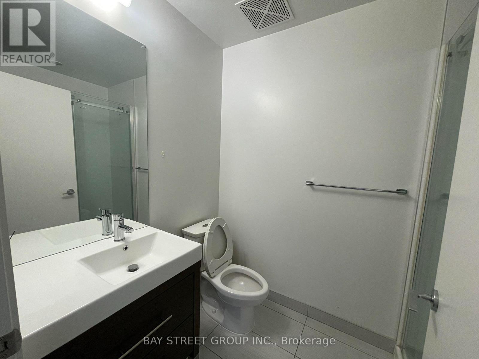 212 - 66 Forest Manor Road, Toronto (Henry Farm), Ontario  M2J 0B7 - Photo 16 - C13705164