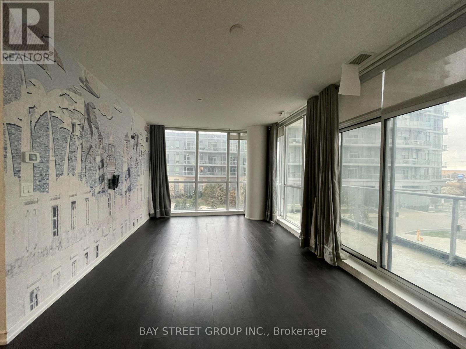 212 - 66 Forest Manor Road, Toronto (Henry Farm), Ontario  M2J 0B7 - Photo 7 - C13705164