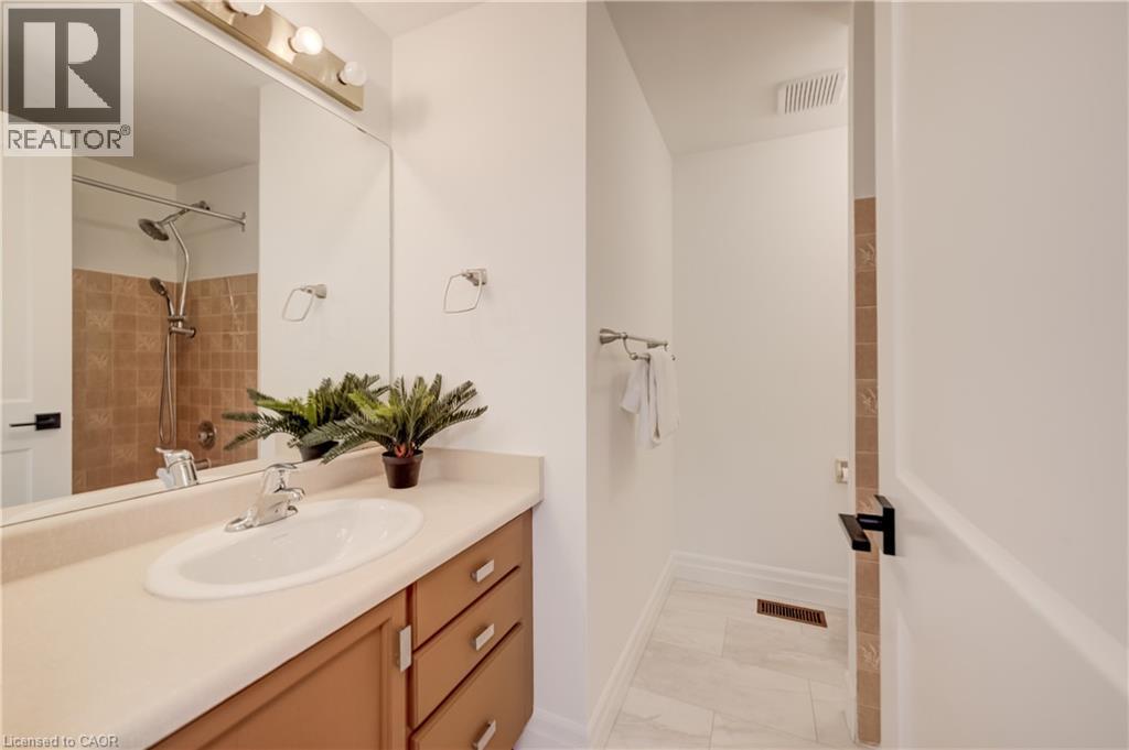 83 Rosslinn Road, Cambridge, Ontario N1S 3K3 - Photo 33 - 40855114