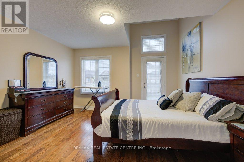 28 Glendarling Crescent, Hamilton (Winona Park), Ontario  L8E 0A9 - Photo 17 - X13705162