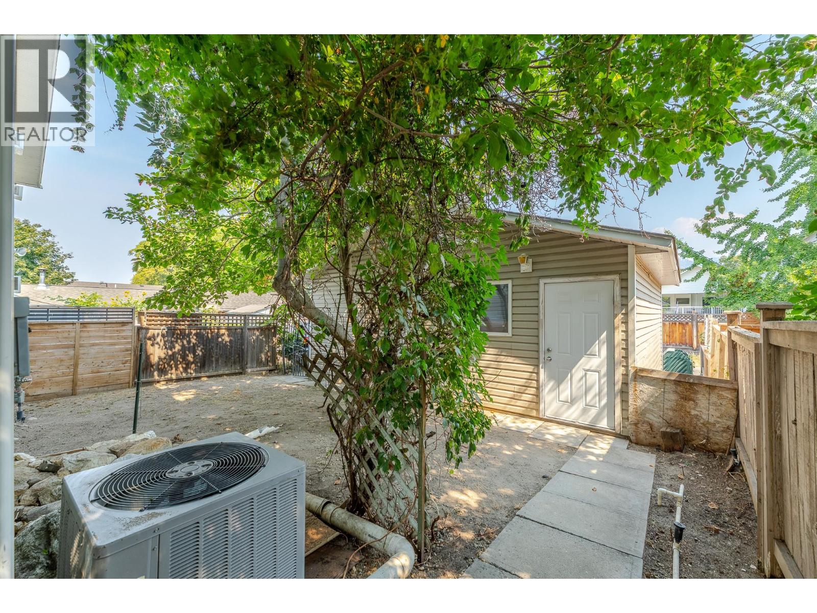 688 Latimer Street Unit# 102, Penticton, British Columbia V2A 5R6 - Photo 42 - 10397070
