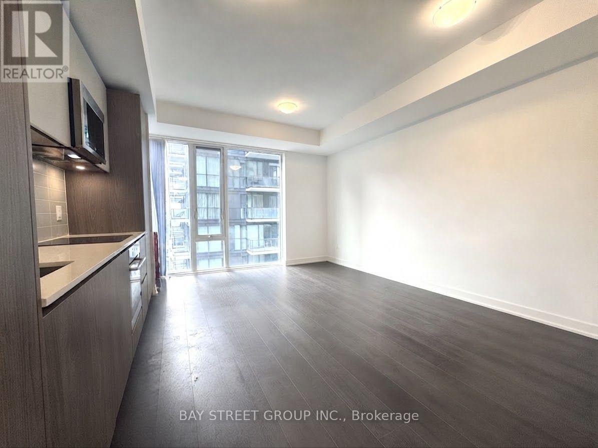 3015 - 8 Widmer Street, Toronto, Ontario  M5V 2E7 - Photo 3 - C13705194