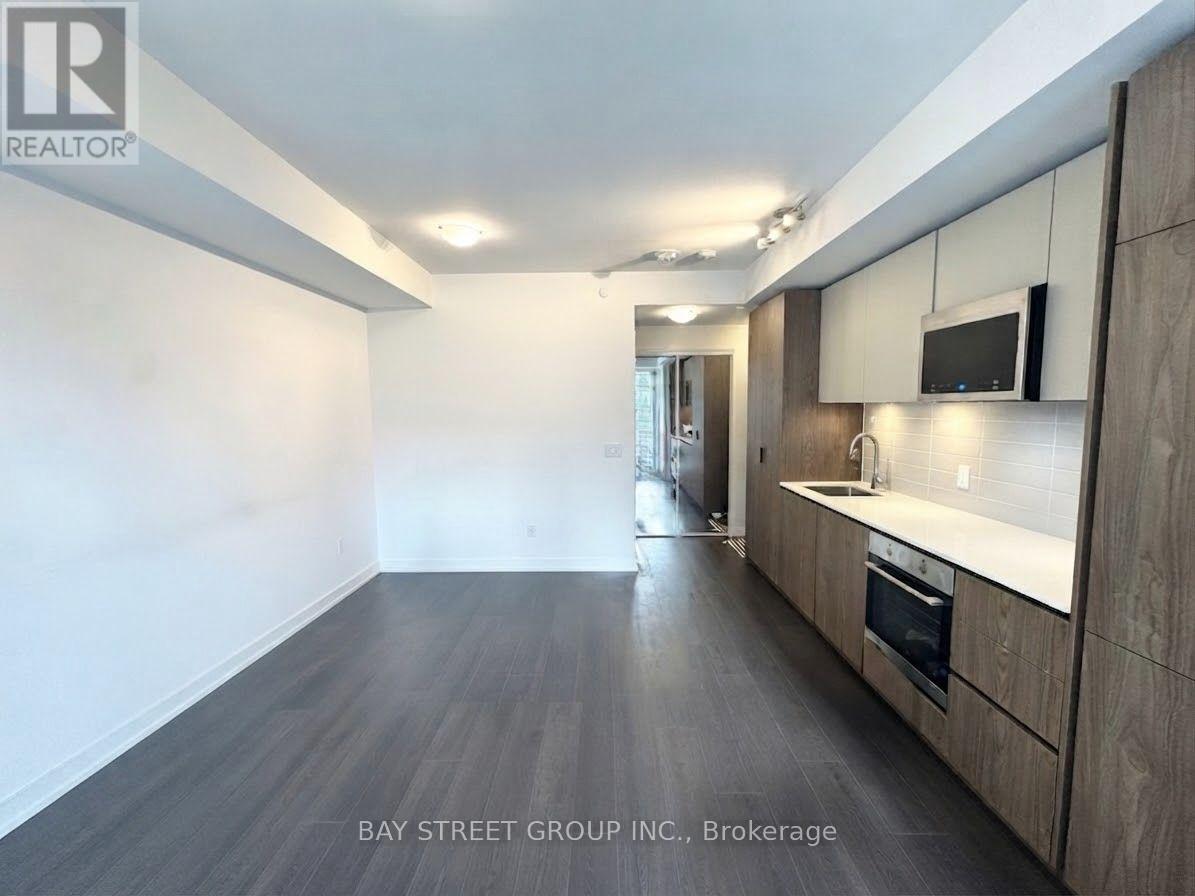 3015 - 8 Widmer Street, Toronto, Ontario  M5V 2E7 - Photo 6 - C13705194