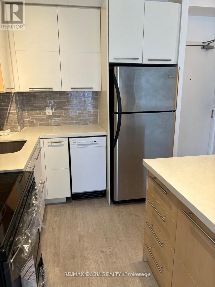 1904 - 21 Carlton Street, Toronto, Ontario  M5B 1L3 - Photo 10 - C13705202