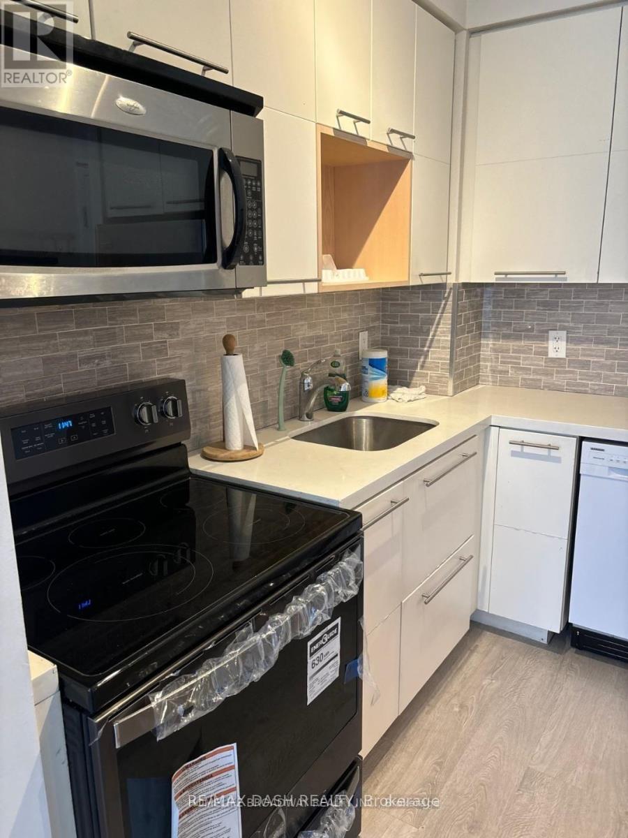 1904 - 21 Carlton Street, Toronto, Ontario  M5B 1L3 - Photo 9 - C13705202