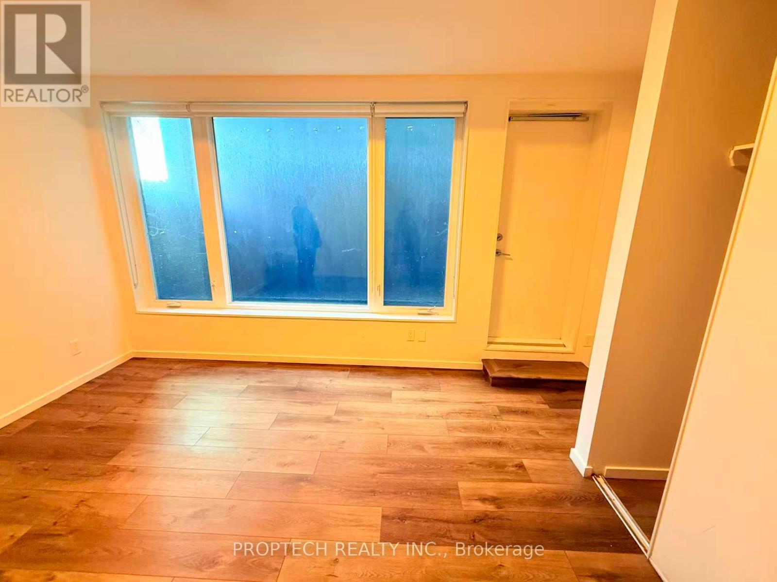 206 - 377 Broadview Avenue, Toronto, Ontario  M4K 2M7 - Photo 5 - E13705206