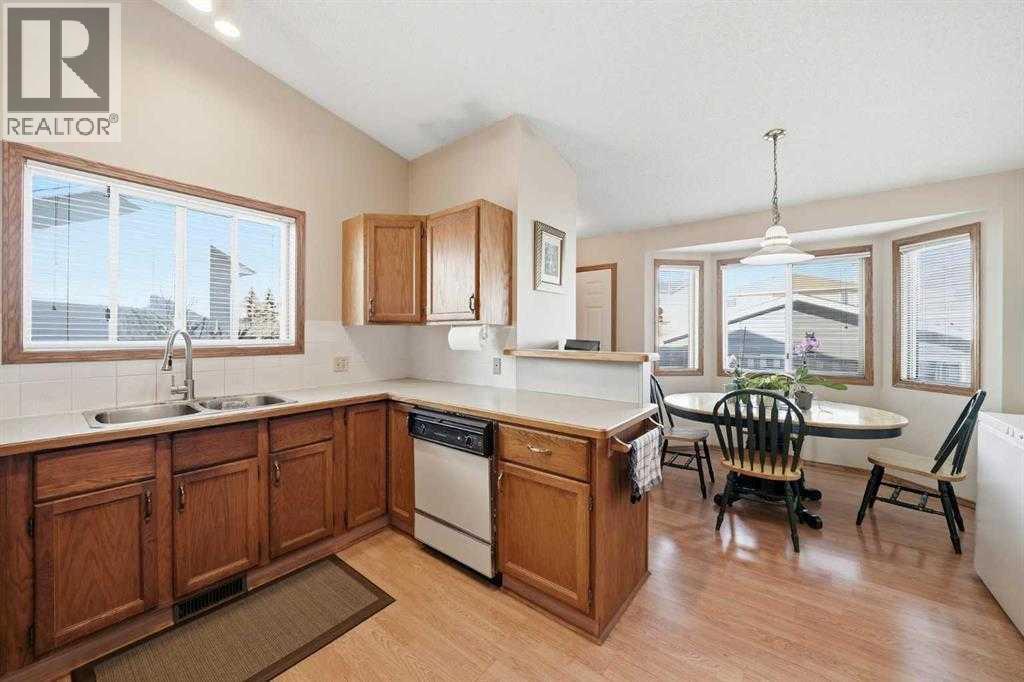 2855 Catalina Boulevard NE, Calgary, Alberta  T1Y 6R2 - Photo 10 - A2339595