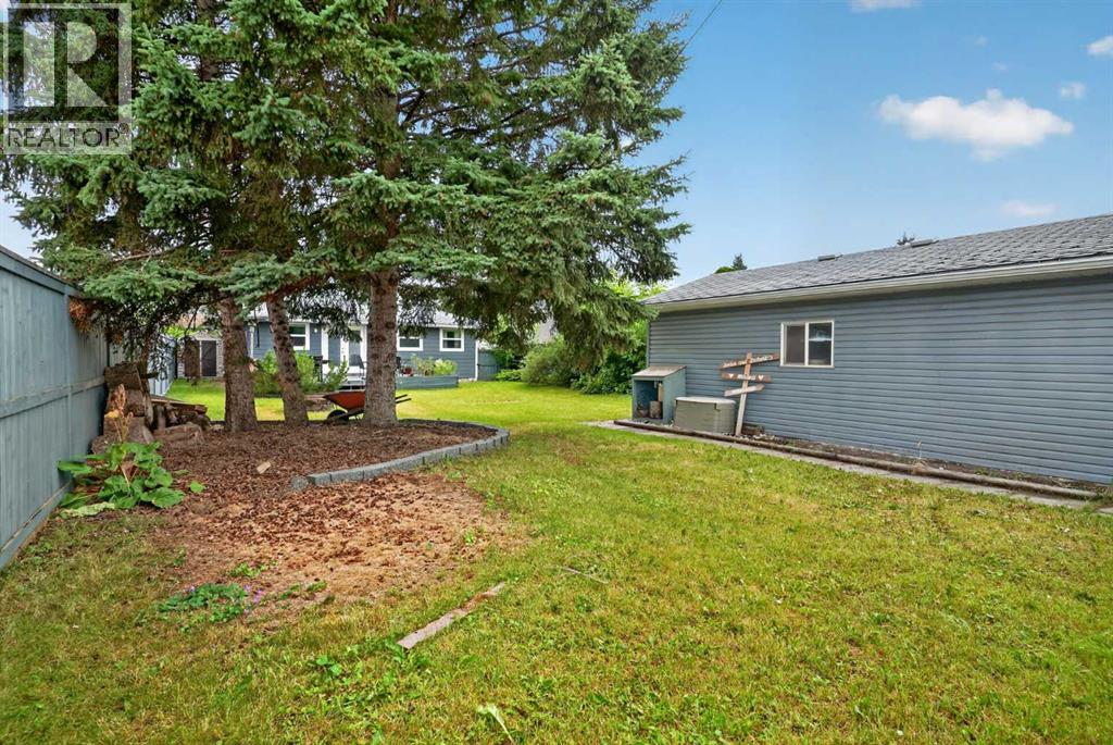 6324 Bowmont Crescent NW, Calgary, Alberta  T3B 2H4 - Photo 21 - A2334386