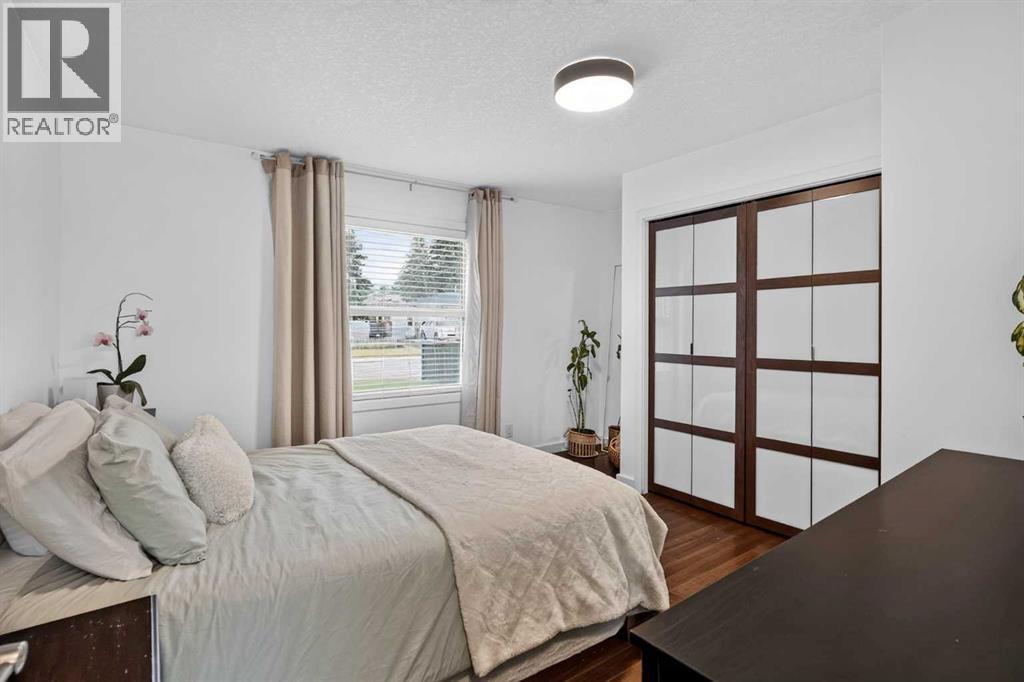 6324 Bowmont Crescent NW, Calgary, Alberta  T3B 2H4 - Photo 10 - A2334386
