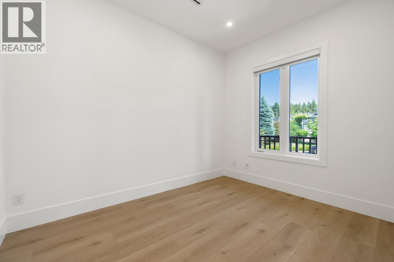 1 6139 Ashworth Avenue, Burnaby, British Columbia  V5E 3T8 - Photo 13 - R3132044