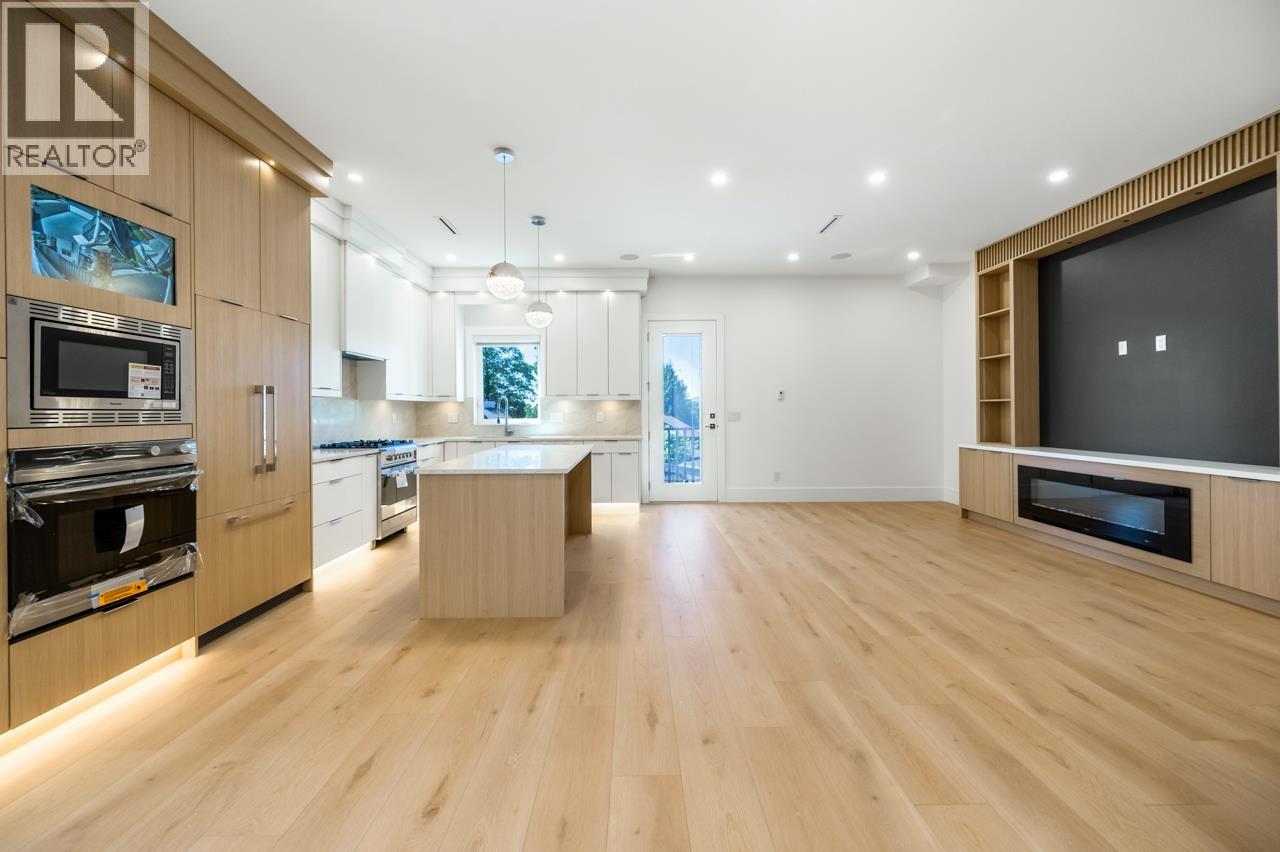 1 6139 Ashworth Avenue, Burnaby, British Columbia  V5E 3T8 - Photo 7 - R3132044
