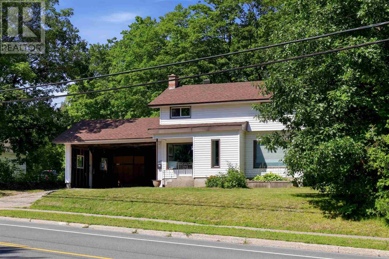 1638 Queen Street E, Sault Ste. Marie, Ontario  P6A 2G7 - Photo 2 - SM262220