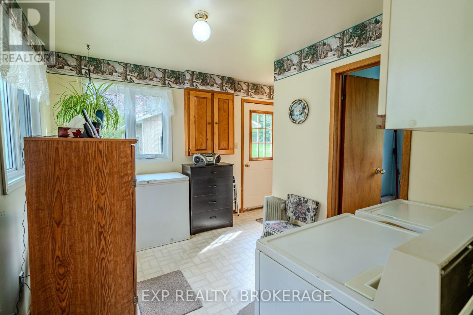 279 Munro Road, Tay Valley, Ontario  K0H 2B0 - Photo 18 - X13705260