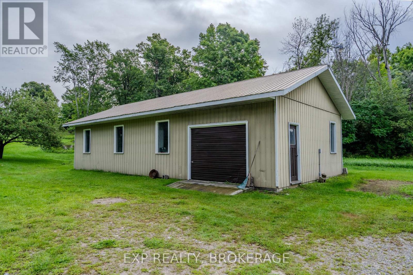 279 Munro Road, Tay Valley, Ontario  K0H 2B0 - Photo 32 - X13705260