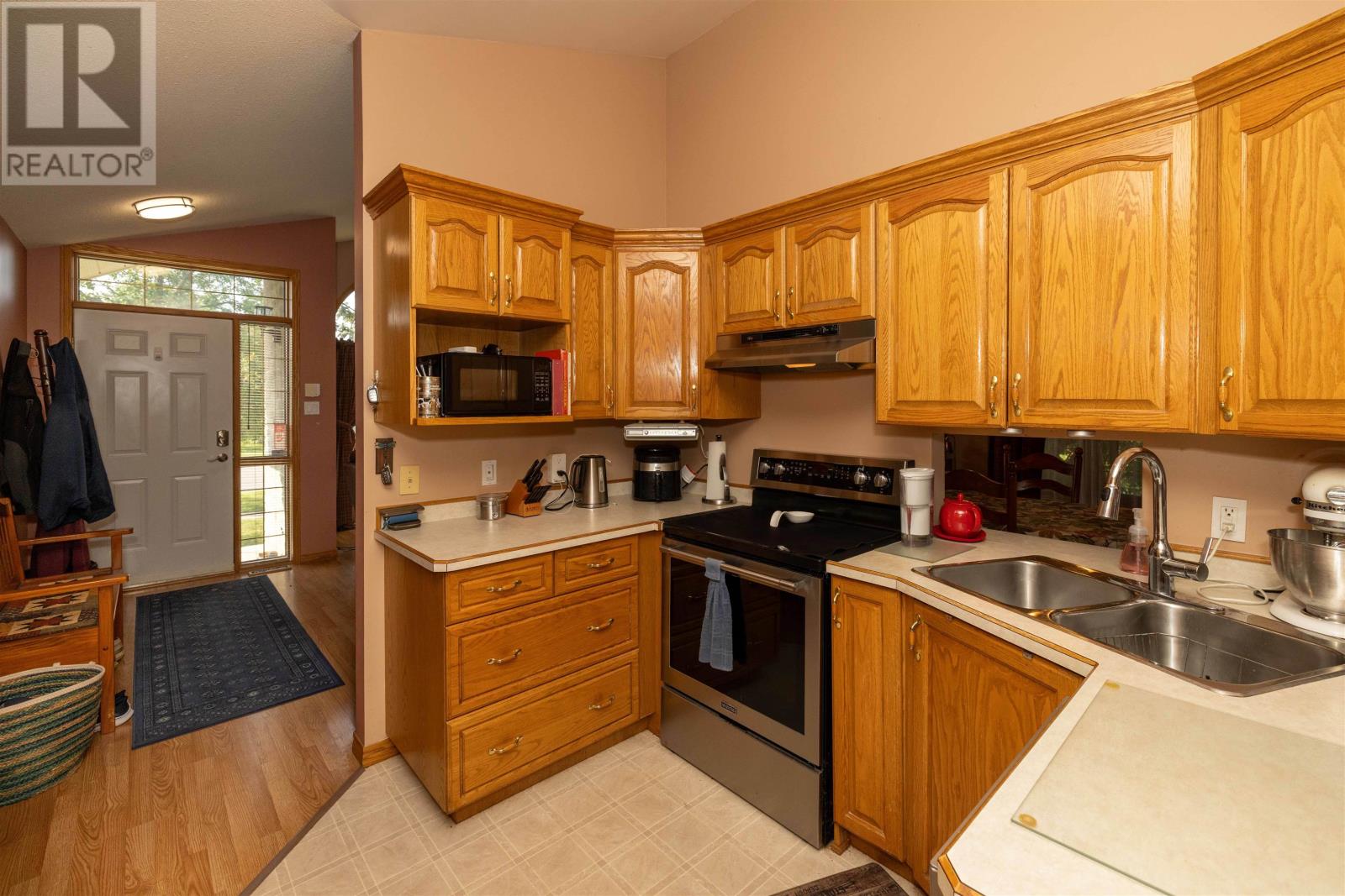 757 Porcupine Blvd, Thunder Bay, Ontario  P7C 5Y9 - Photo 6 - TB2602223