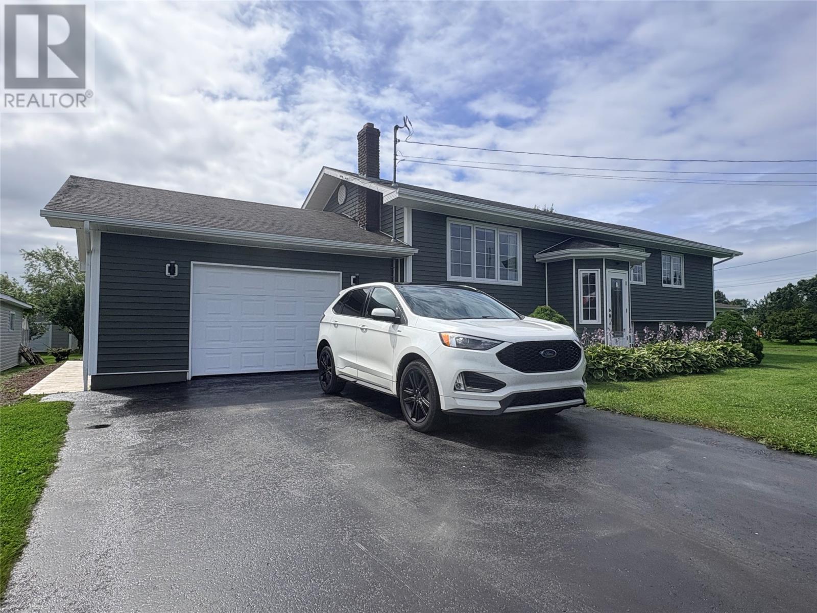 90 Main Street, Comfort Cove-Newstead, Newfoundland & Labrador  A0G 3K0 - Photo 3 - 1302213
