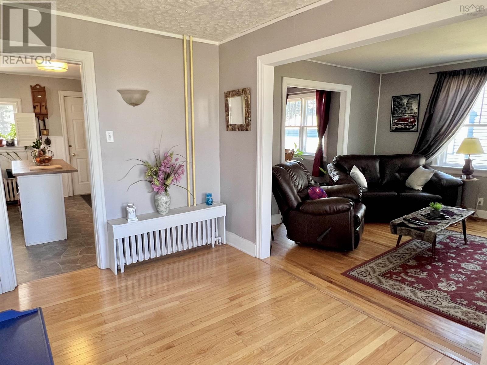 166 North Foord Street, Stellarton, Nova Scotia  B0K 1S0 - Photo 7 - 202609767