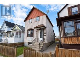 129 HERON ST, THUNDER BAY, Ontario