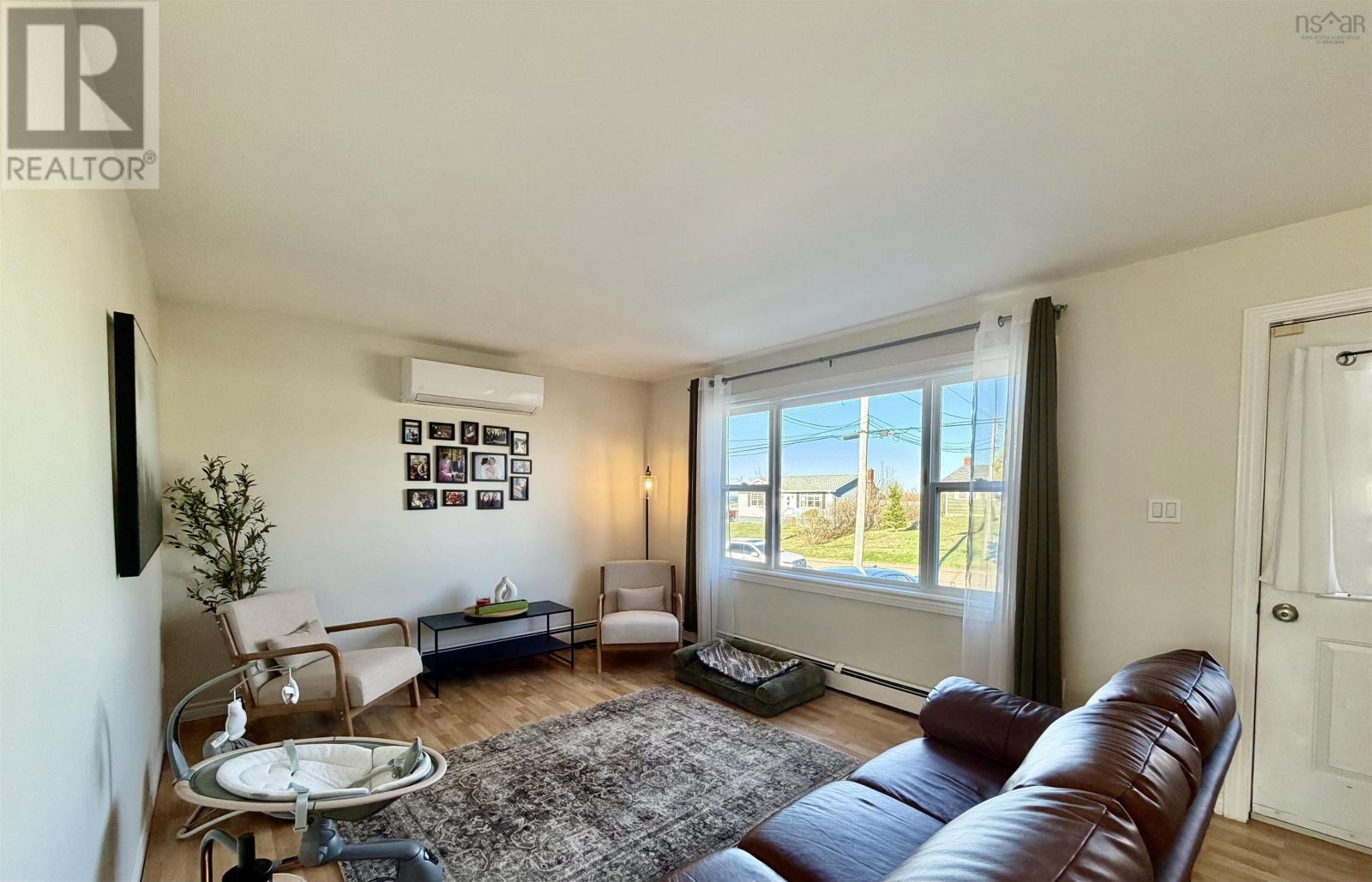 733 Sharpes Lane, New Waterford, Nova Scotia  B1H 4H1 - Photo 8 - 202611000