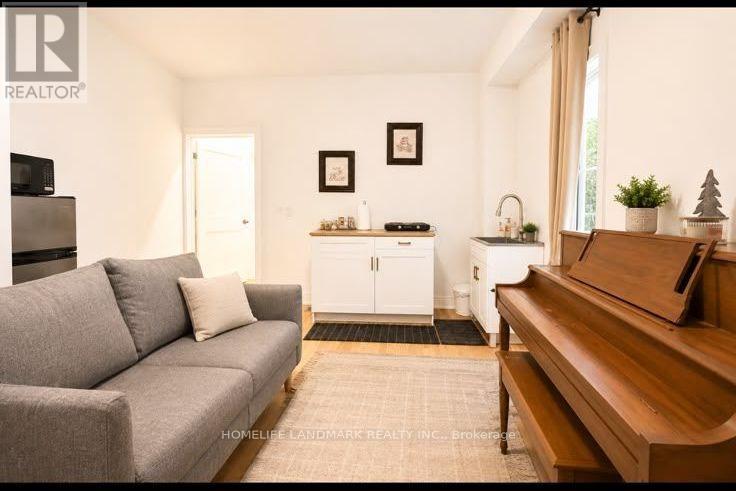 Main & Basement - 2844 Whites Road, Pickering, Ontario  L1X 0R6 - Photo 4 - E13603738