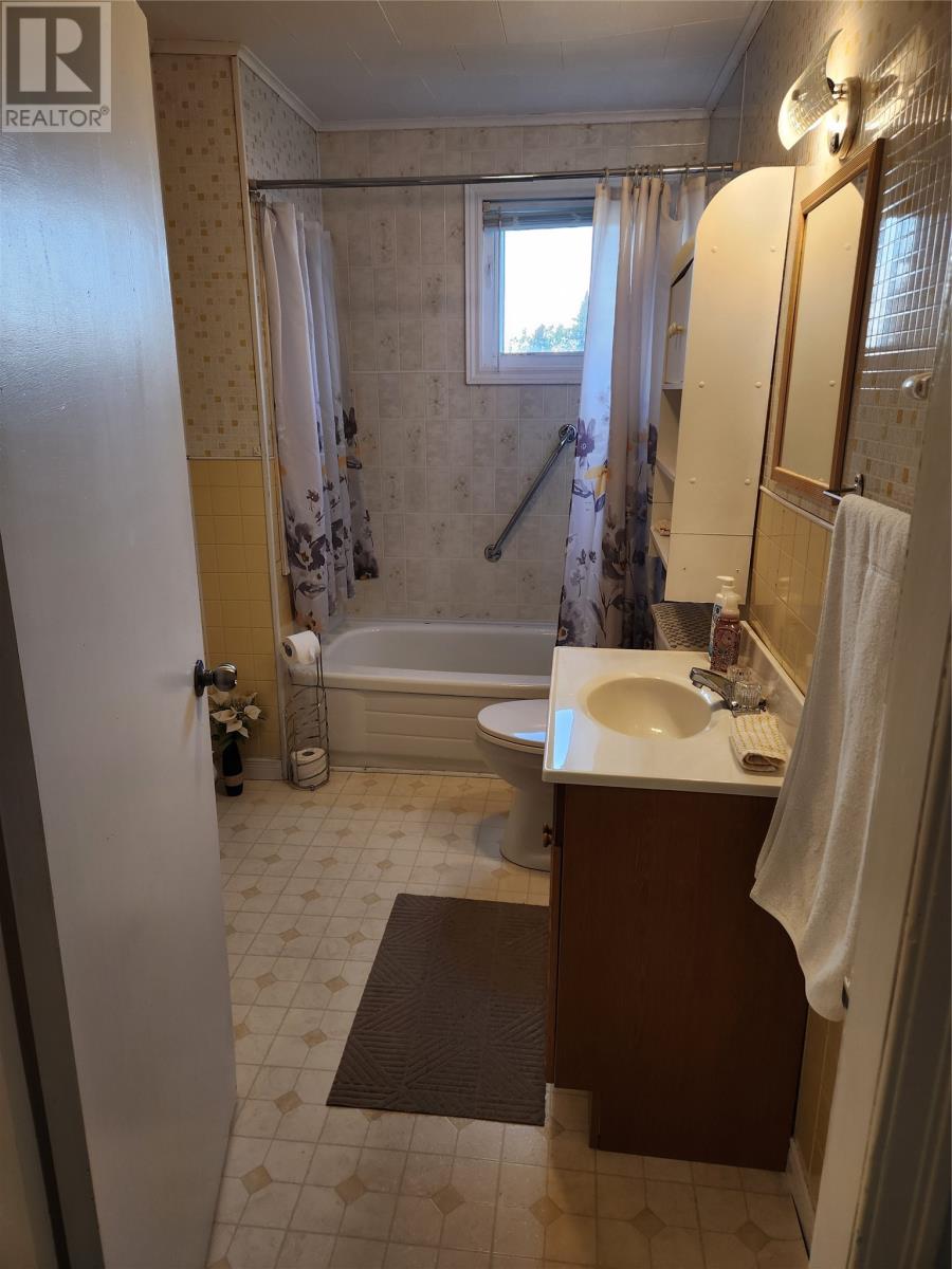 28 Riverside Road W, Glovertown, Newfoundland & Labrador  A0G 2M0 - Photo 13 - 1302221