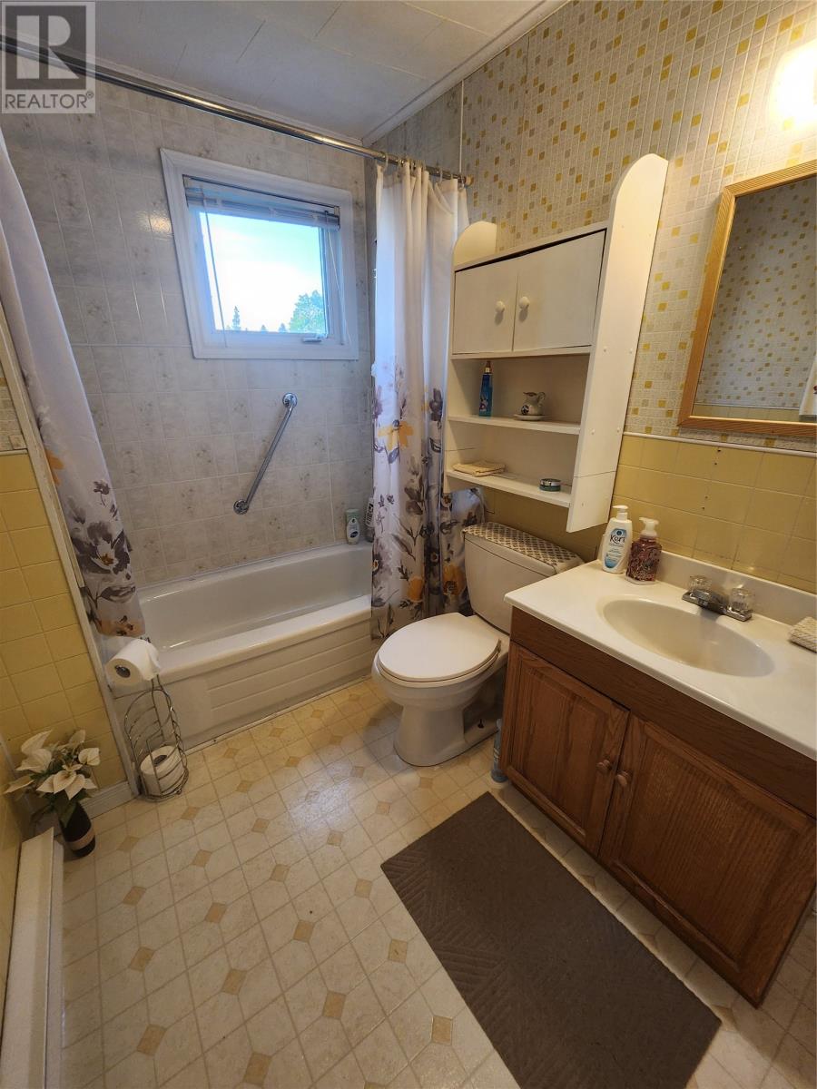 28 Riverside Road W, Glovertown, Newfoundland & Labrador  A0G 2M0 - Photo 15 - 1302221