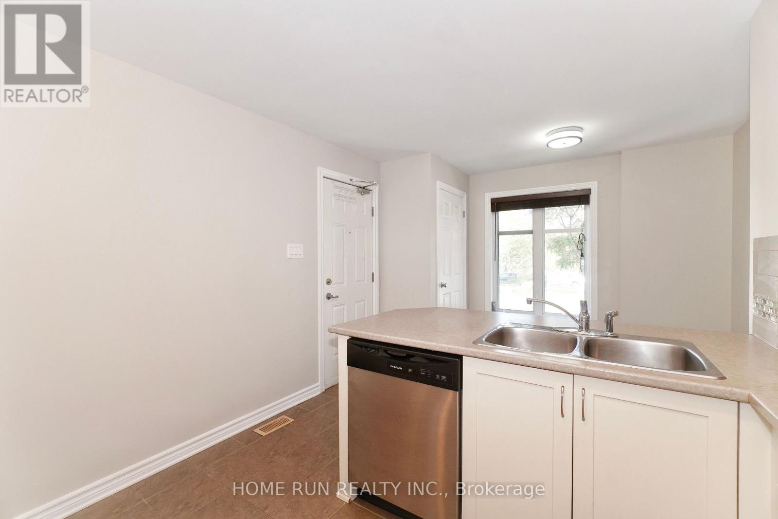 B - 613 Chapman Mills Drive, Ottawa, Ontario  K2J 5T1 - Photo 15 - X13705236