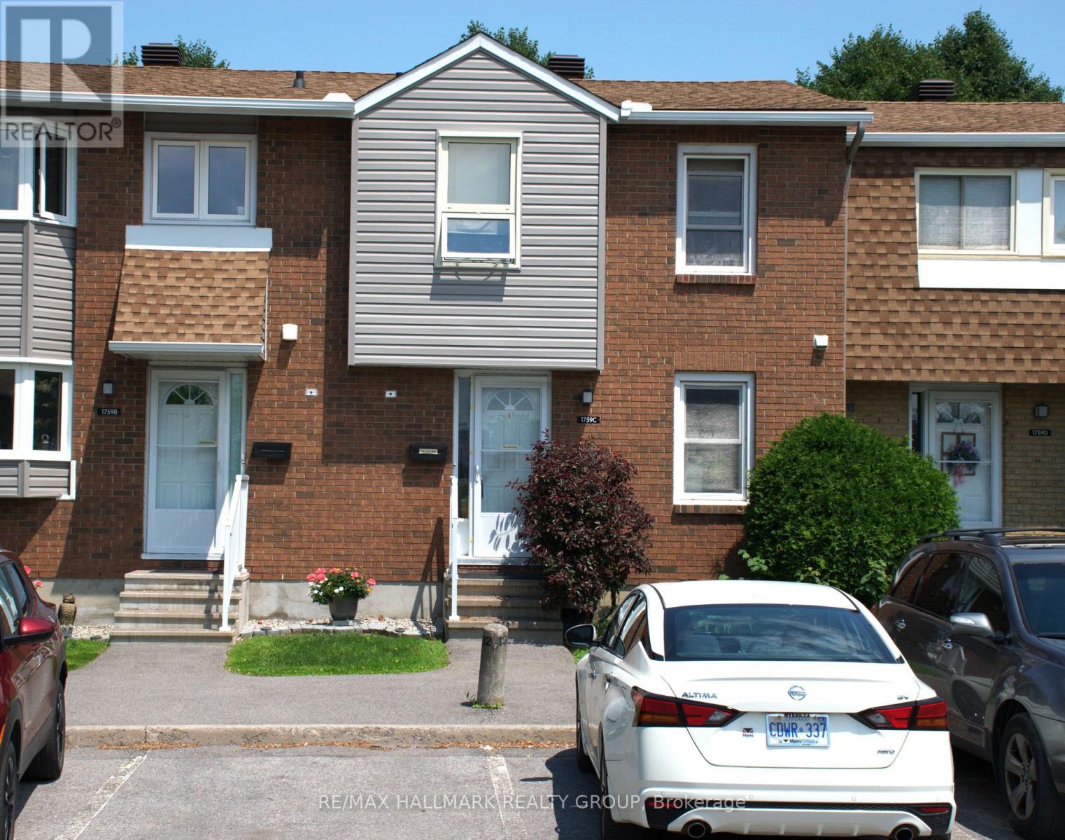 C - 1759 LAMOUREUX DRIVE, Ottawa, Ontario