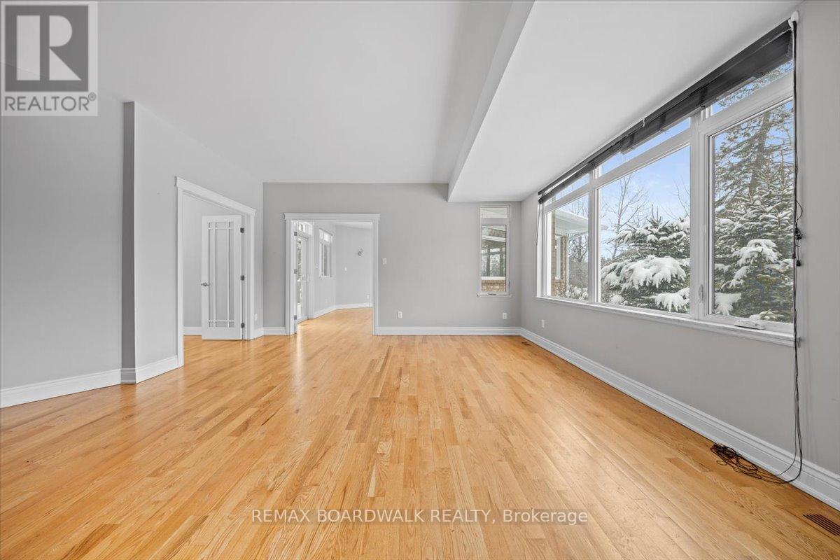 3437 Baskins Beach Road, Ottawa, Ontario  K0A 1T0 - Photo 6 - X13705272
