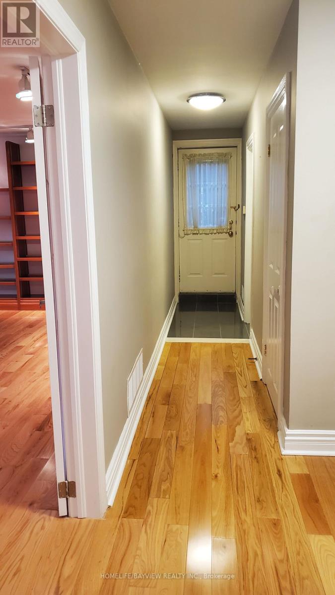 6 Restwell Crescent, Toronto, Ontario  M2K 2A2 - Photo 20 - C13705216