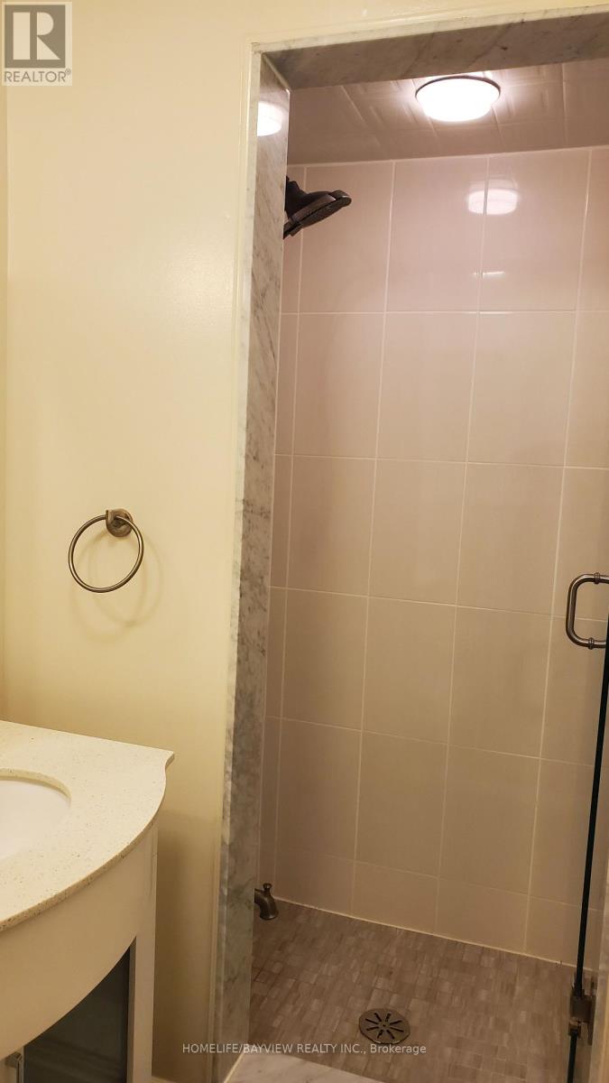 6 Restwell Crescent, Toronto, Ontario  M2K 2A2 - Photo 22 - C13705216