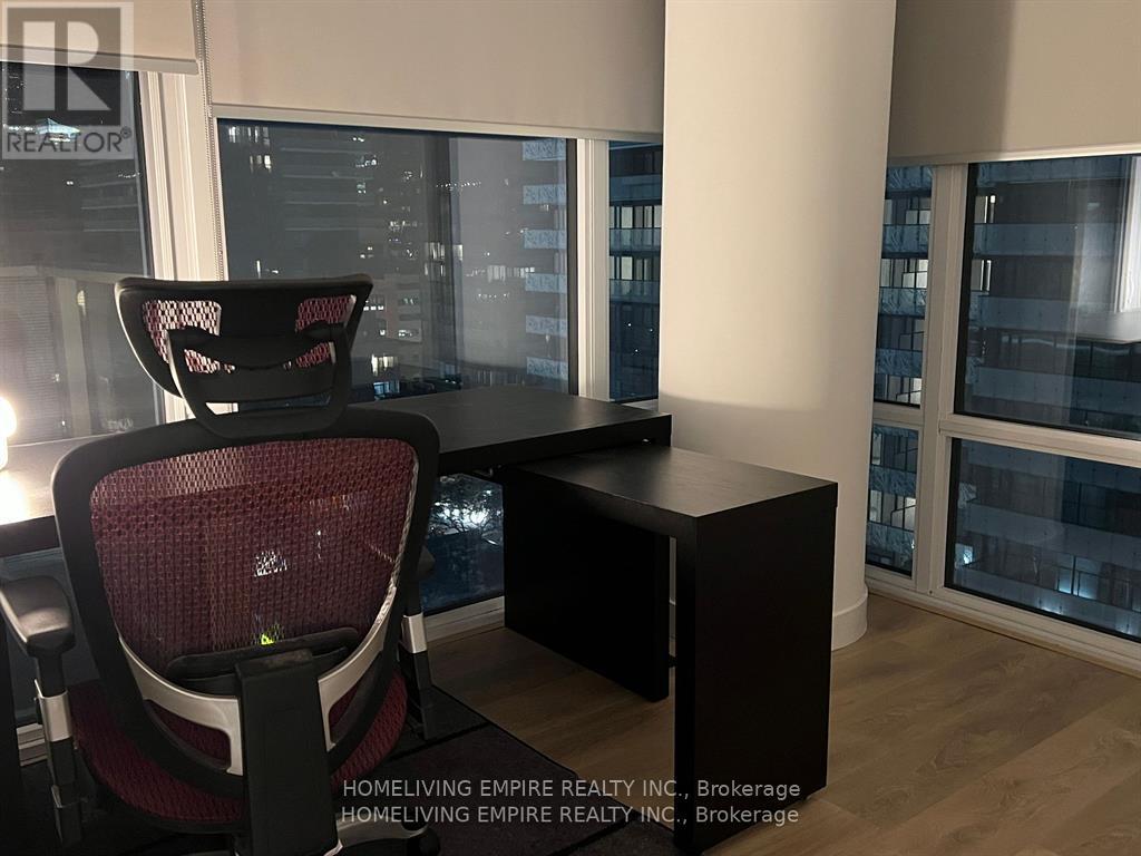 1012 - 501 Yonge Street, Toronto, Ontario  M4Y 0G8 - Photo 6 - C13705242