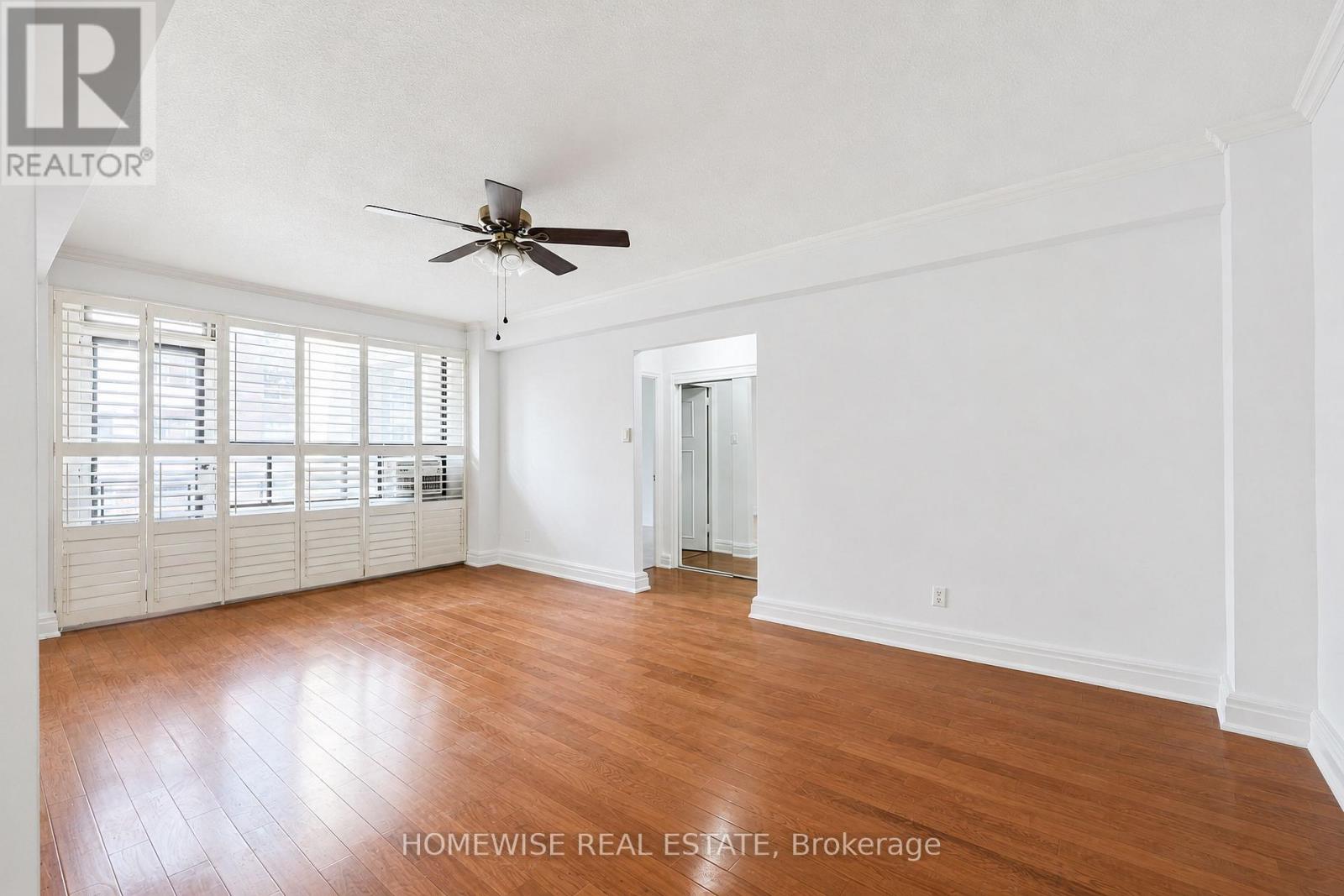 401 - 740 Eglinton Avenue, Toronto, Ontario  M5N 1C4 - Photo 7 - C13705292