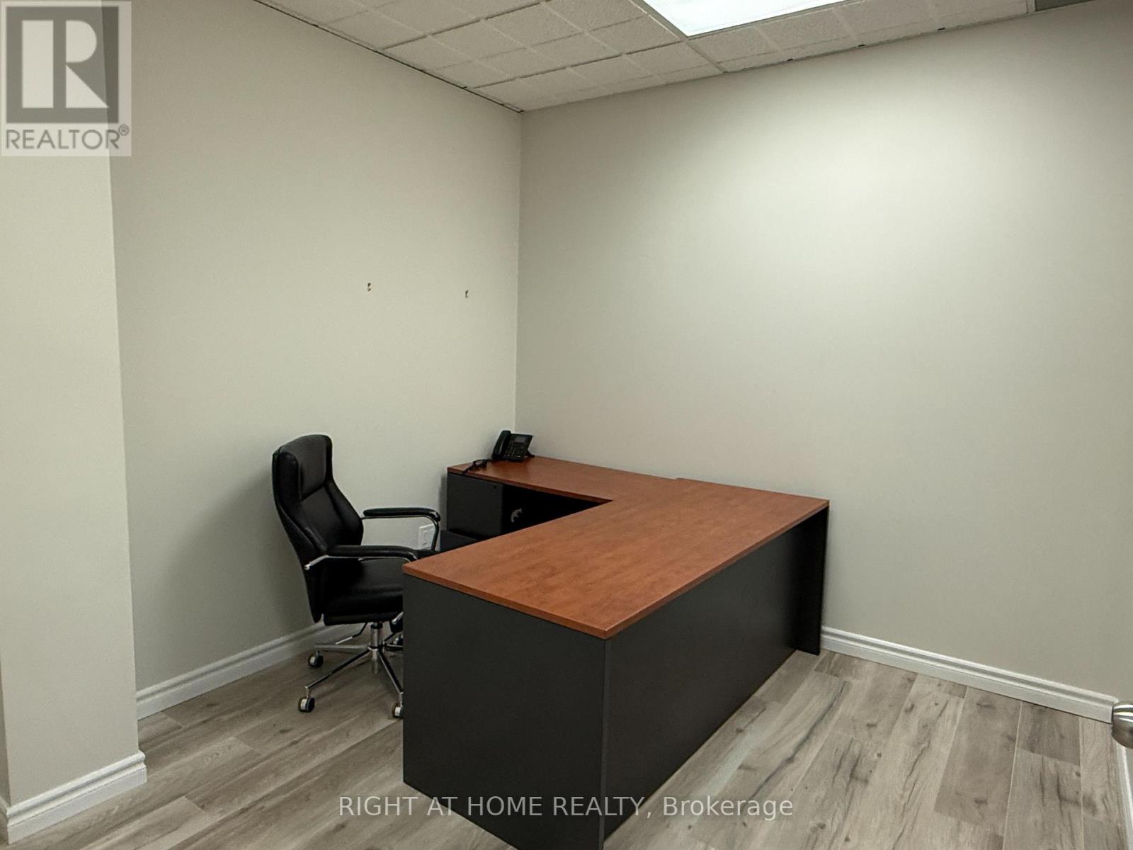 201 - 334 Lakeshore Road E, Oakville, Ontario  L6J 1J6 - Photo 6 - W13705224