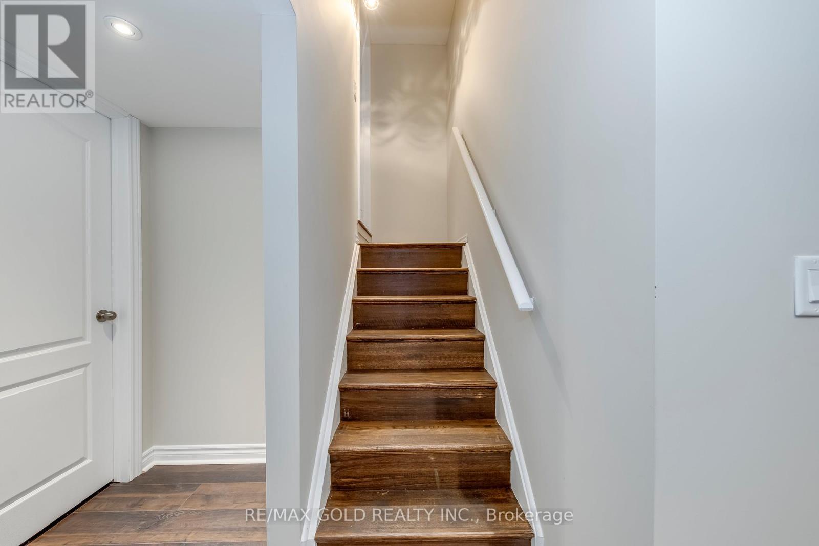 4831 Columbus Drive, Burlington, Ontario  L7M 0J4 - Photo 39 - W13705250