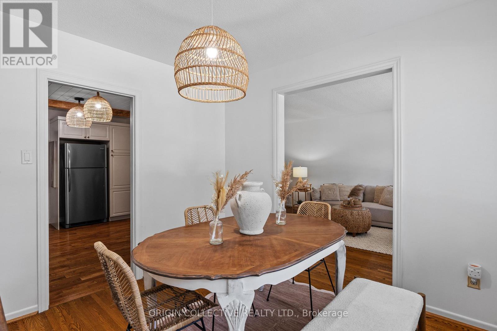 983 Parthia Crescent, Mississauga, Ontario  L4Y 2K9 - Photo 16 - W13705252