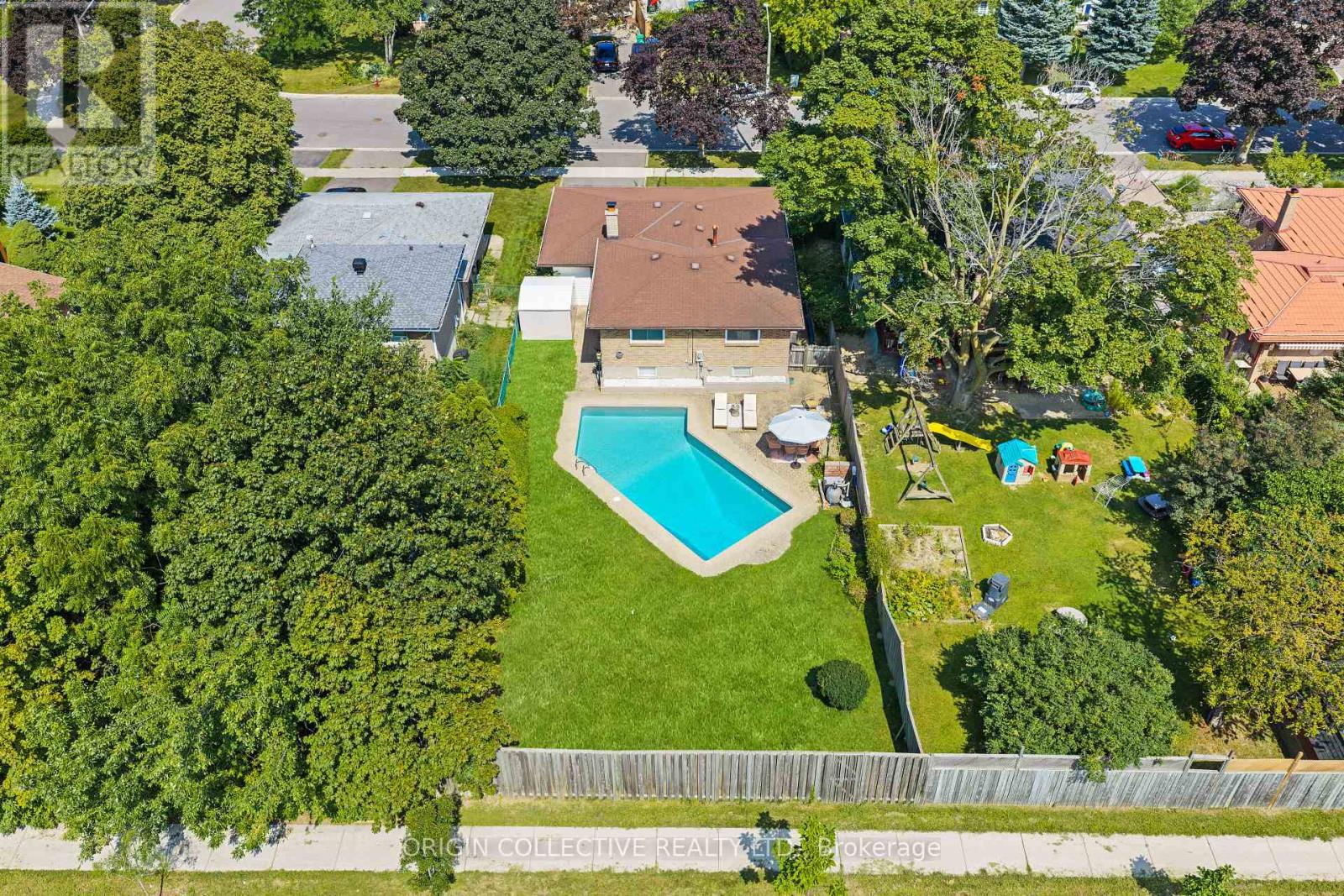 983 Parthia Crescent, Mississauga, Ontario  L4Y 2K9 - Photo 44 - W13705252
