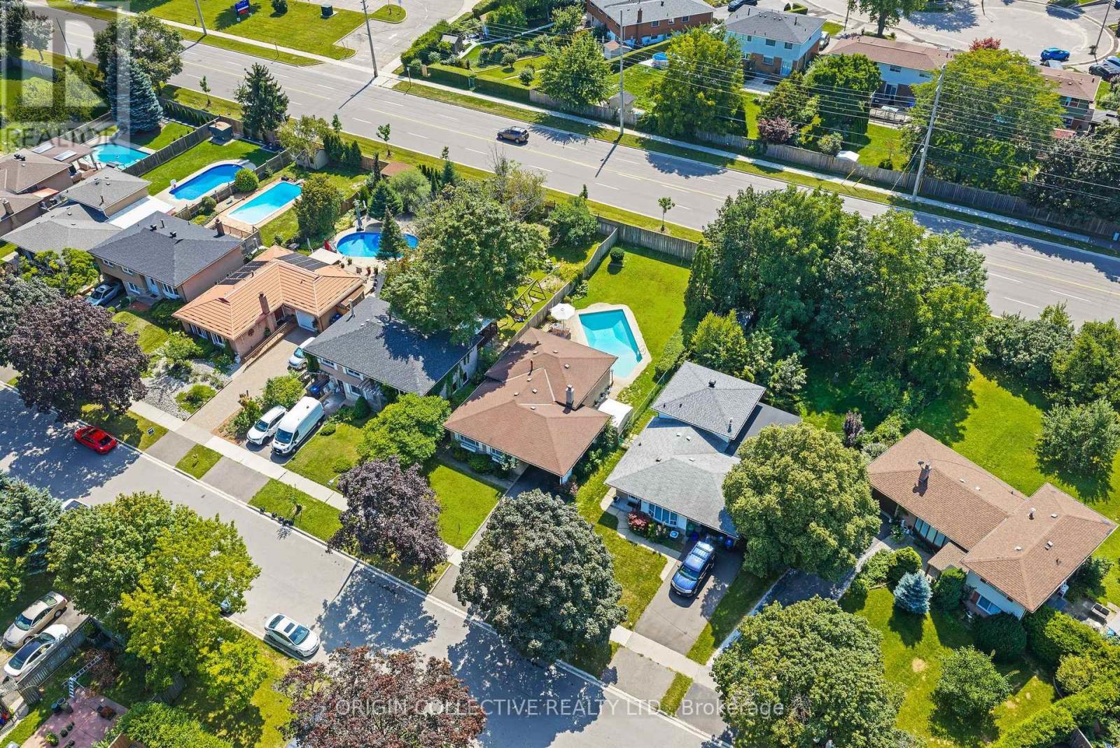 983 Parthia Crescent, Mississauga, Ontario  L4Y 2K9 - Photo 45 - W13705252