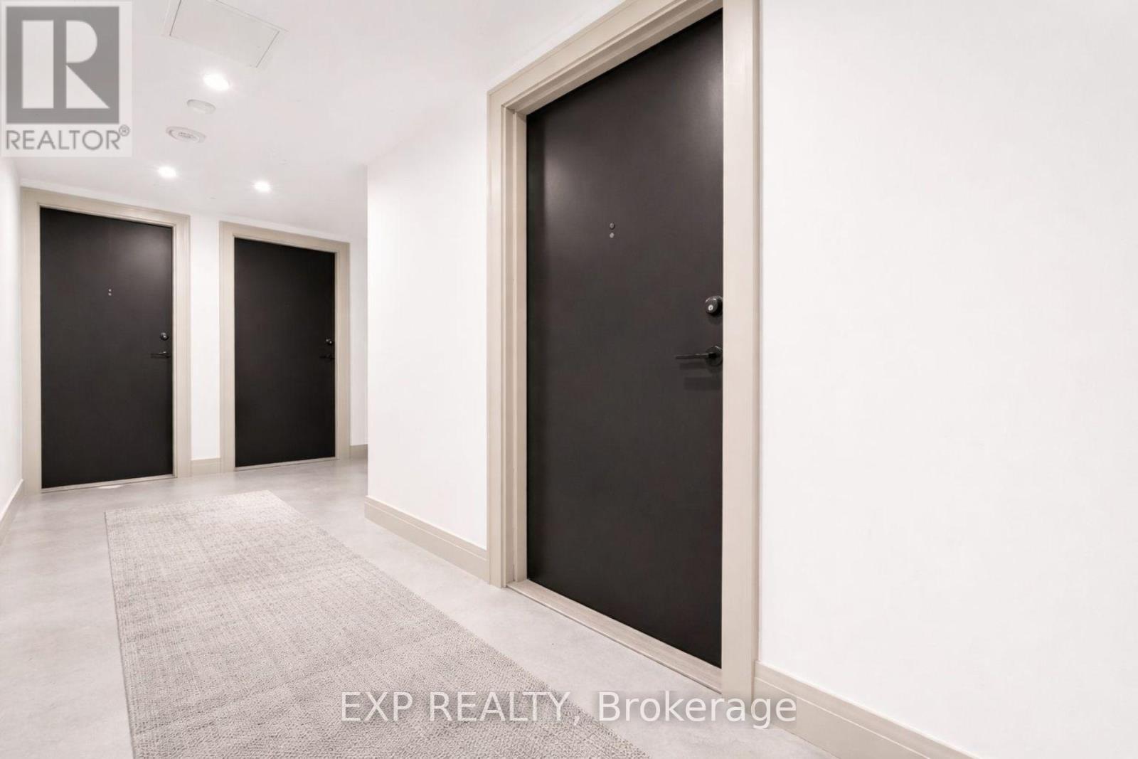 811 - 556 Marlee Avenue, Toronto, Ontario M6B 0B1 - Photo 5 - W13705274