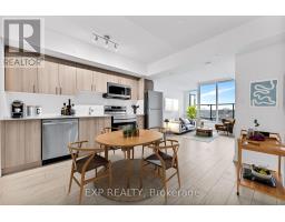 811 - 556 MARLEE AVENUE, Toronto, Ontario