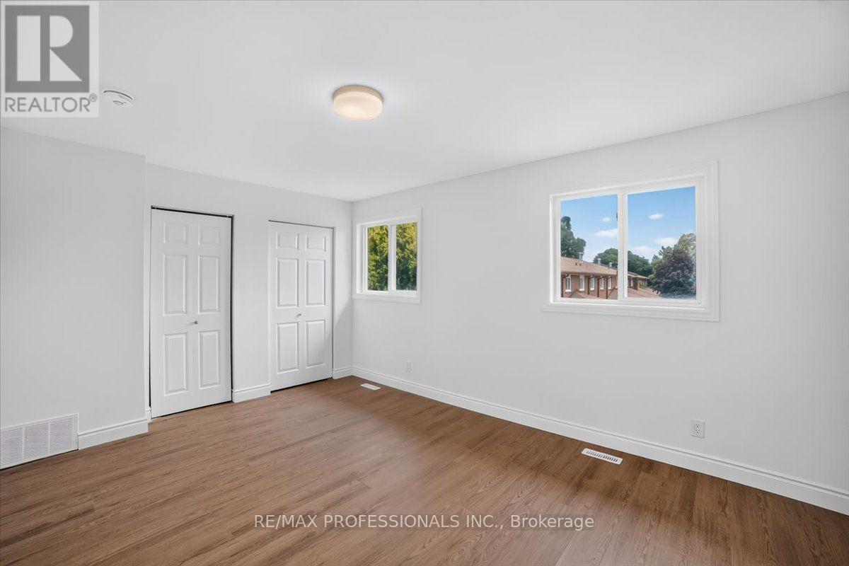 6 - 2687 Bromsgrove Road, Mississauga, Ontario  L5J 4C6 - Photo 8 - W13705282
