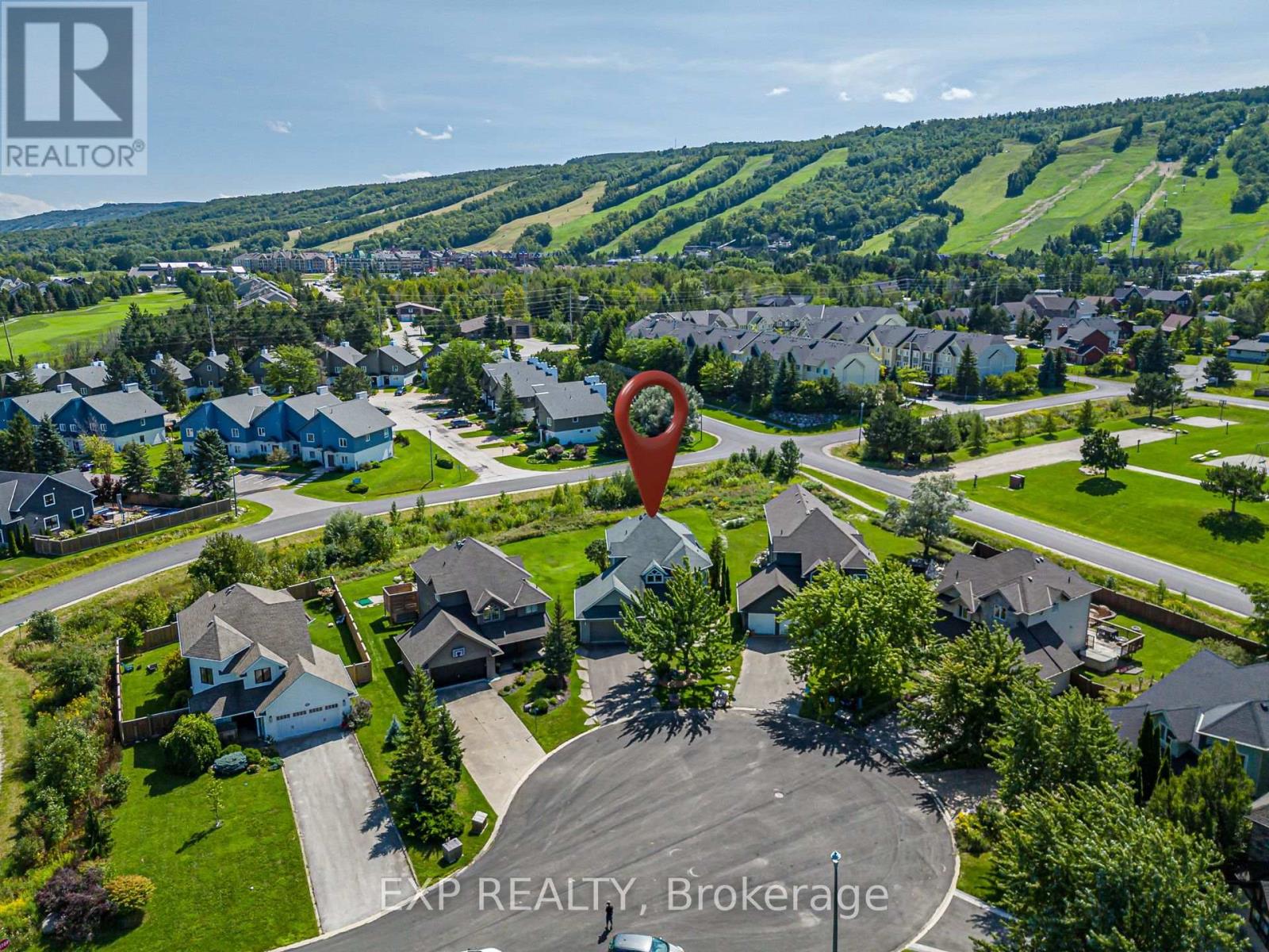 106 CROSSAN COURT, Blue Mountains, Ontario
