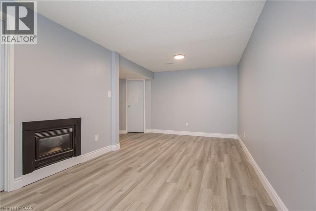 125 Sekura Crescent Unit# 13, Cambridge, Ontario  N1R 8B4 - Photo 39 - 40856110
