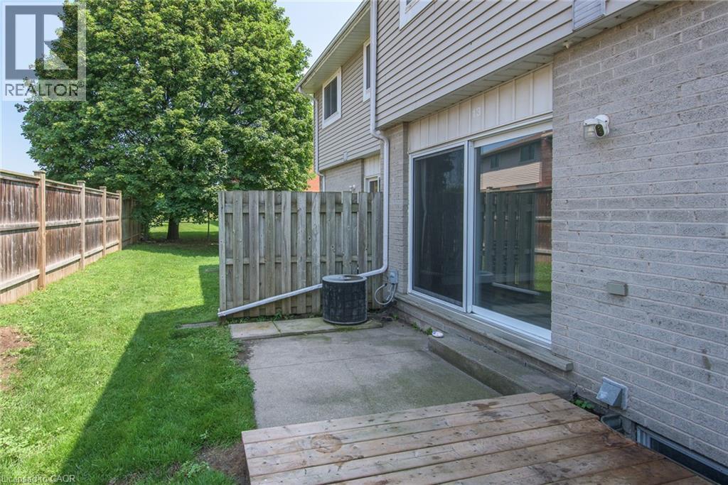 125 Sekura Crescent Unit# 13, Cambridge, Ontario  N1R 8B4 - Photo 6 - 40856110