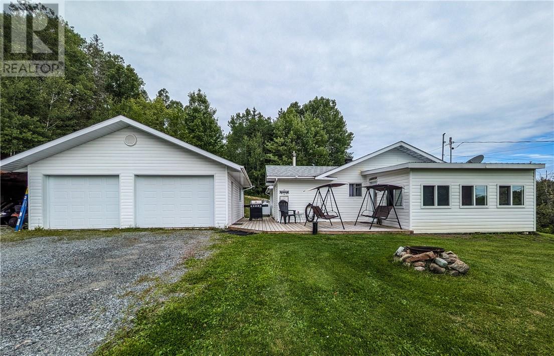 132 Fortier, Field, Ontario  P0H 1M0 - Photo 1 - 2129965