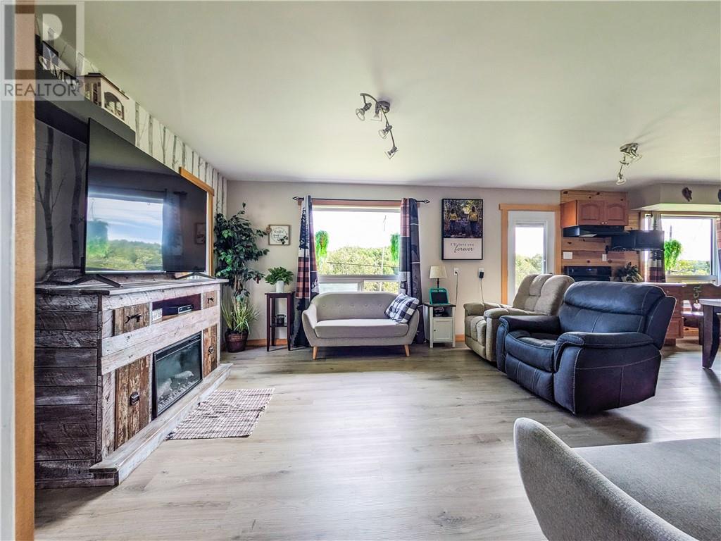 132 Fortier, Field, Ontario  P0H 1M0 - Photo 10 - 2129965