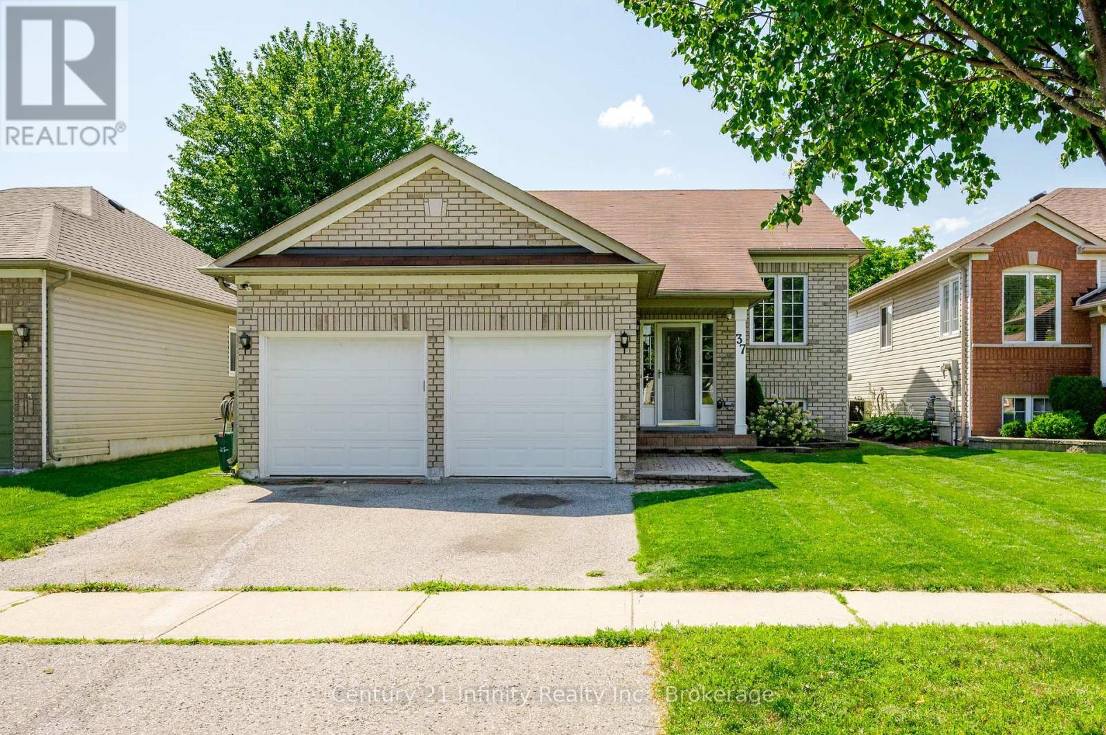 37 Baxter Place, Port Hope, Ontario  L1A 4J6 - Photo 2 - X13705334
